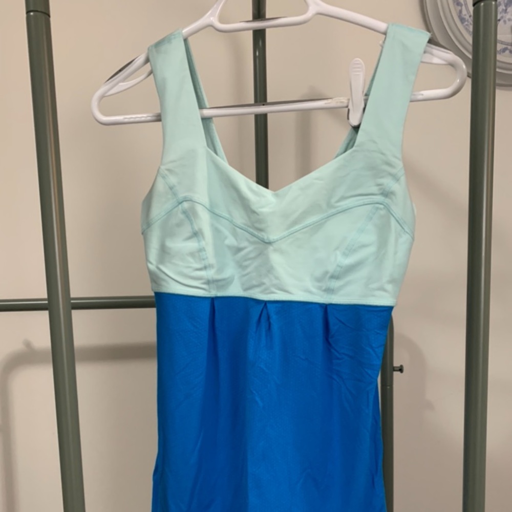 Lululemon Tame Me tank top
